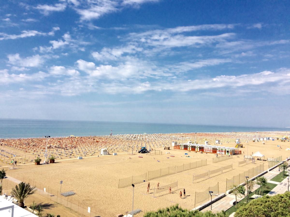 Albanella - Appartamenti Bibione Exteriör bild